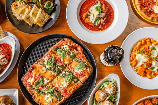 Mom's Pizza & Pasta